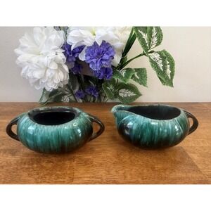 Vintage Blue Mountain‎ Pottery Cream And Sugar Set Canadian Art Pottery